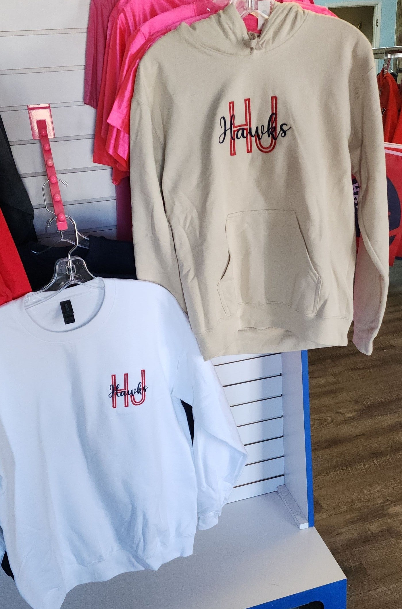 Hawks HJ Tall With Middle Cursive Pocket Placed Embroidered Sweatshirt Jacket